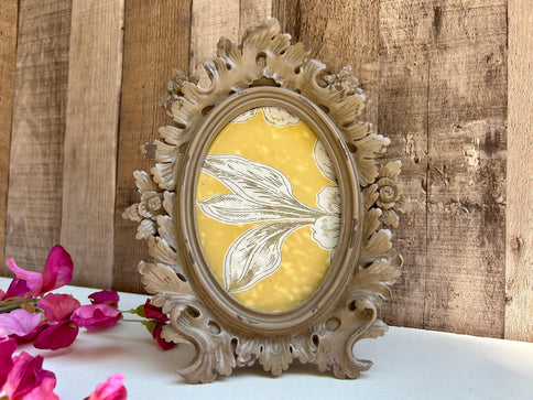 Floral Oval Photo Frame Brown Portrait Picture Holder Leaf 6x4in Display Stand