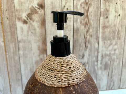 Liquid Soap Dispenser Lotion Pump Refillable Bottle Natural Coconut Shell Brown 