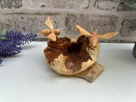 Portobello Mushroom Ornament Toadstool Sculpture Bumble Bees Carved Teak Root Hand-Carved