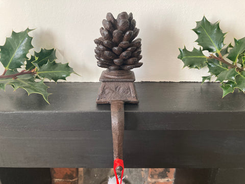  Xmas Christmas Stocking Hanger Cast Iron Fireplace Hook Pine Cone Holder 