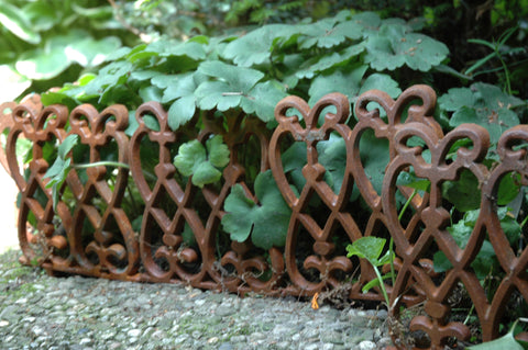 Metal Garden Edging Fence Path Driveway Border Lawn Edge Iron Heart Design