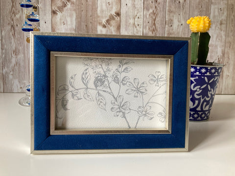 Blue Photo Frame 4 x 6 Aperture 6 x 4 Silver Picture Holder Modern Velvet Design