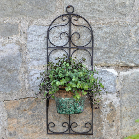 Wall mounted flower plant pot holder